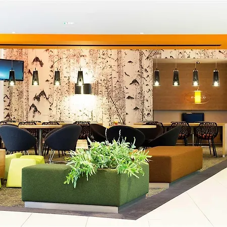 Novotel Rotterdam - 4*