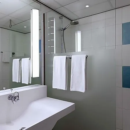 Novotel Rotterdam - 4*