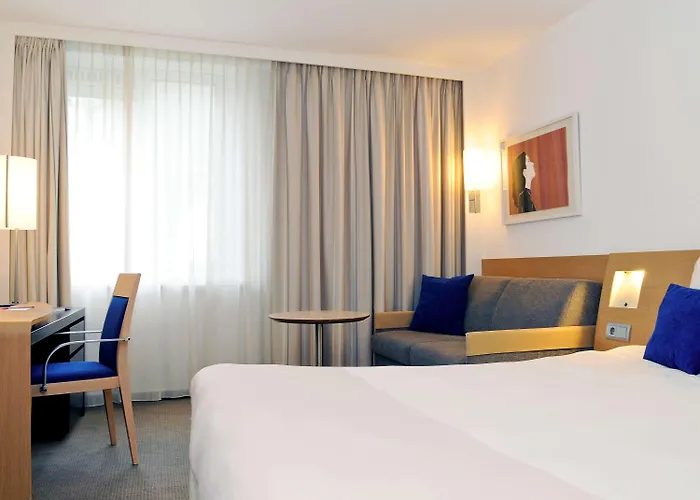 Novotel Rotterdam - 4*