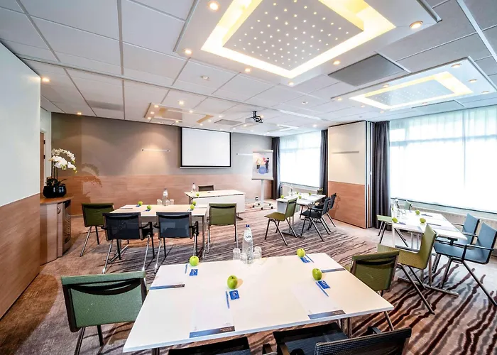 Novotel Rotterdam - ホテル