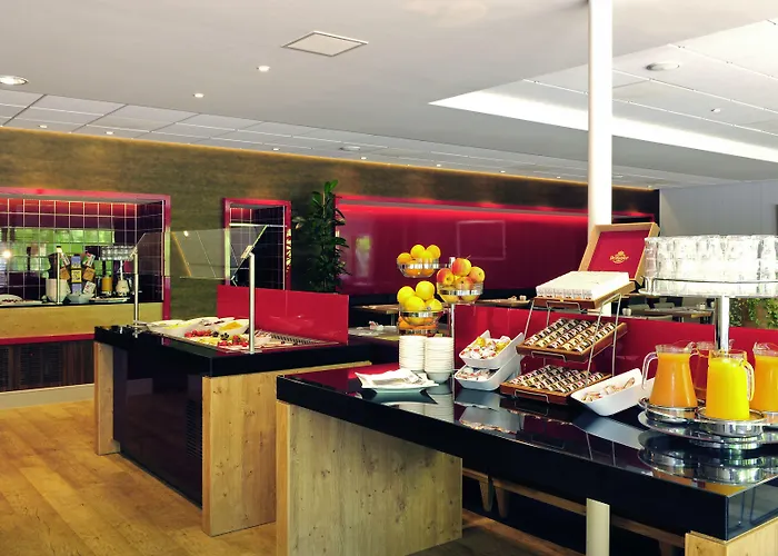 Novotel Rotterdam - ホテル 4*