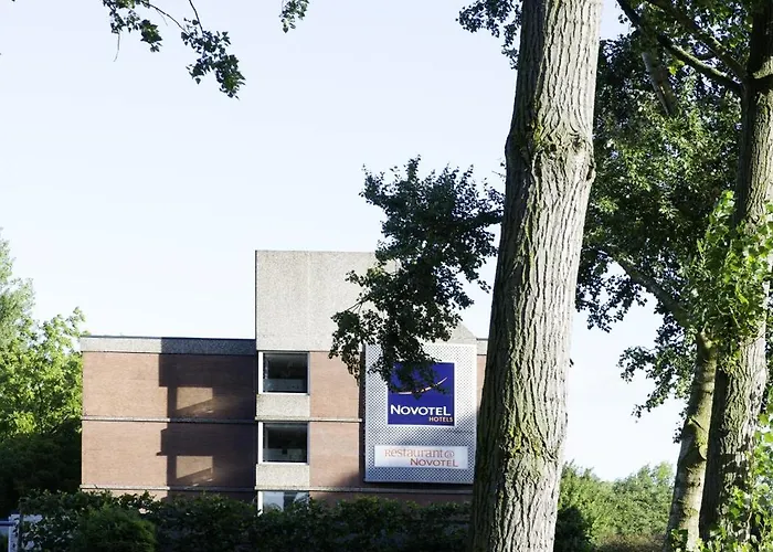 Novotel Rotterdam - Hotel 4*