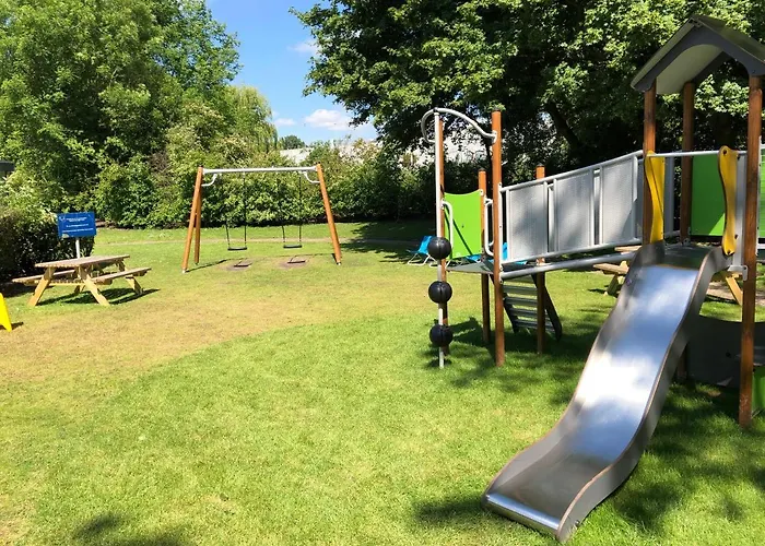 ホテル Novotel Rotterdam - 4*