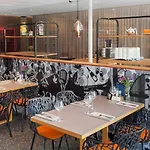 Novotel Rotterdam - Hotel 4*