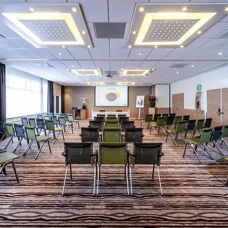 מלון Novotel Rotterdam - סכידאם