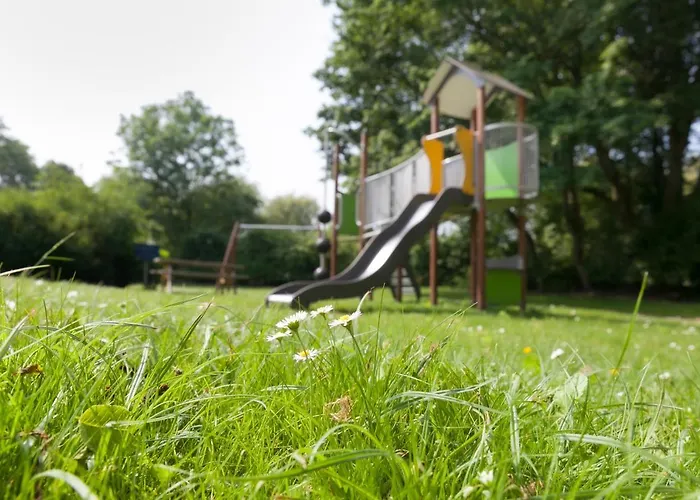 Novotel Rotterdam - 호텔 4*