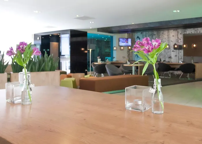 Novotel Rotterdam - 쉬담