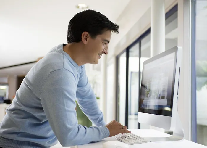 호텔 Novotel Rotterdam - 쉬담